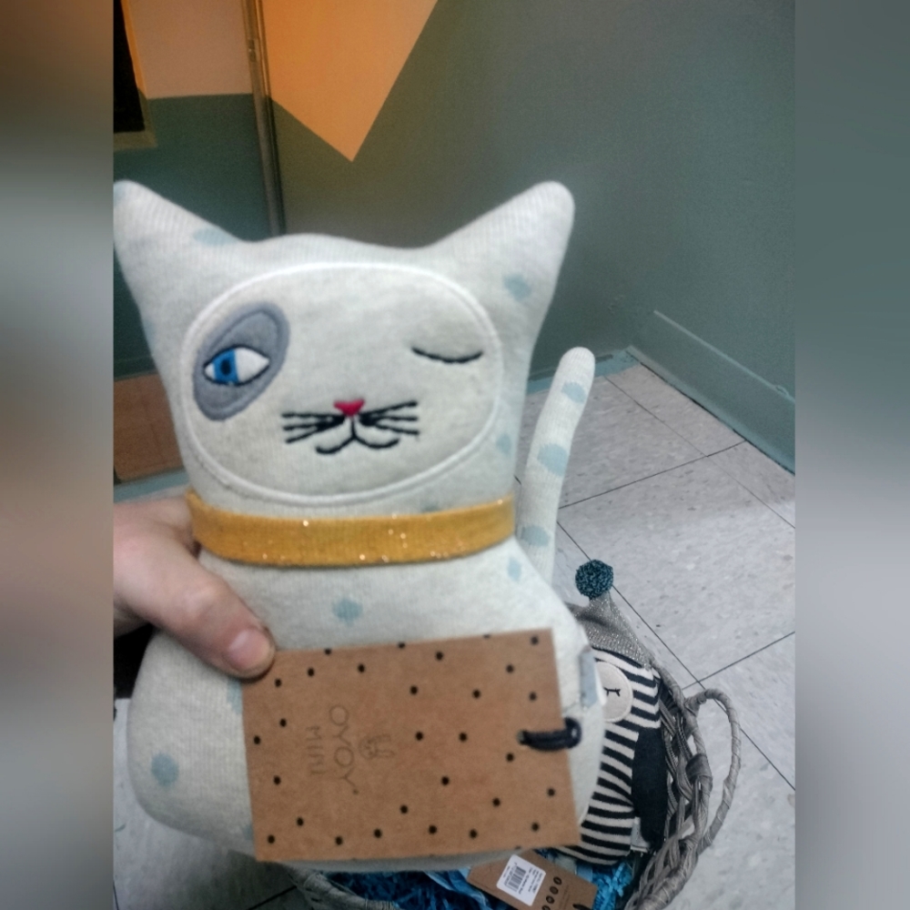 NWT OY OY Mini Cat Pillow Decor